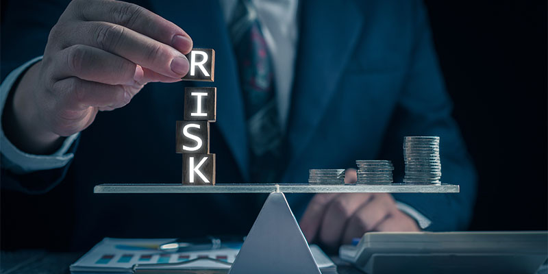 Managing Financial Risks in Contract Administration